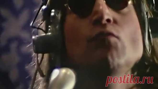 STAND BY ME - JOHN LENNONCanción de 1975 del cantautor británico John Lennon.