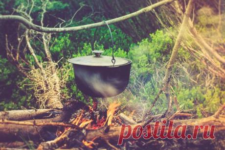 Как хранить продукты в походе? Полезная информация для всех)

I. Мясо, рыба и птица: 

В жаркое время свежее мясо можно хранить не более 2-3 дней, свежая рыба хранится и того меньше. 
Показать полностью…