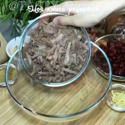САЛАТИК 