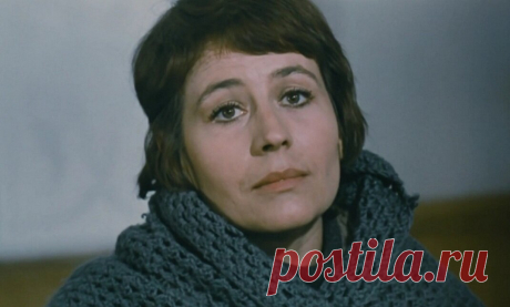 Анни Жирардо, 25 октября, 1931
 • 28 февраля 2011