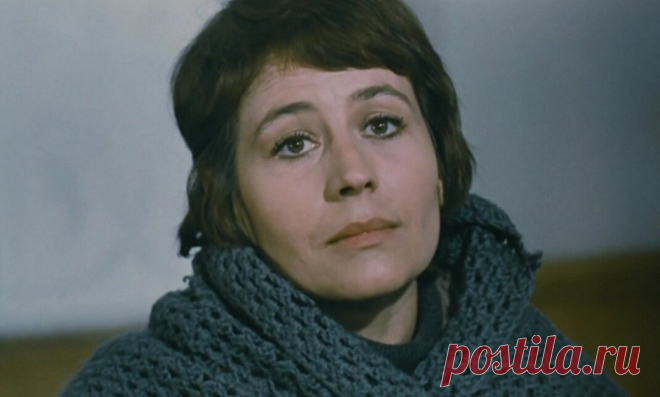 Анни Жирардо, 25 октября, 1931
 • 28 февраля 2011