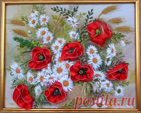 Как вышивать лентами: необычная техника вышивки, описание Вышивка лентами — шикарное искусство, освоить которое может каждая мастерица.
Ведь оно весьма простое в изучении, недорогое по закупке инструментов, тканей и лент.
Времени занимает значительно меньш...