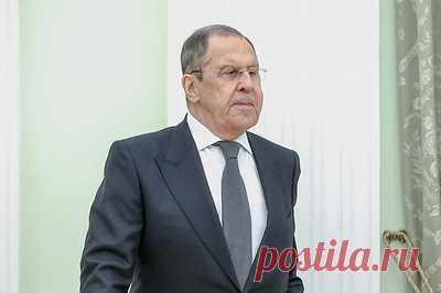 Лавров и глава МИД Нигерии обсудили двустороннее сотрудничество. В ходе беседы были затронуты актуальные вопросы дальнейшего развития традиционно дружественных российско-нигерийских связей, отметили во внешнеполитическом ведомстве
