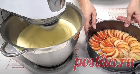 Яблочная шарлотка: теперь еще вкуснее. Быстрый пирог из простых составляющих