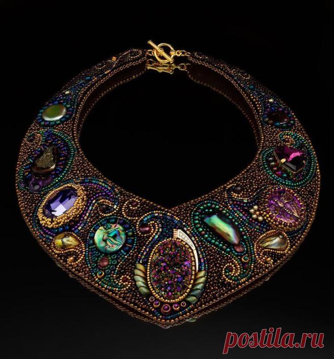 (9) Вышитое колье "ПЕЙСЛИ" ... мои любимые огурчики... в работе использованы исключительно натуральные камни - аметисты, гранаты, турмалины, аммонит,…