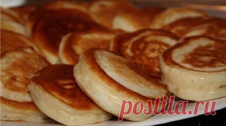 Пышные оладушки на кипяченом кефире