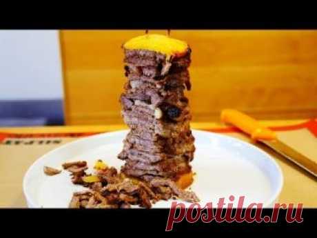 Beef Kebab ? Grec ? Tacos al Pastor ? 牛肉ケバブ