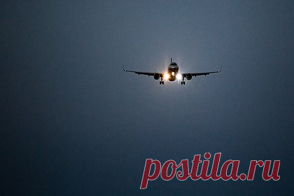 Самолет с россиянами на борту подал сигнал срочности в небе