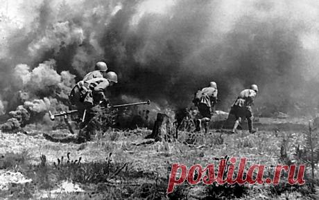 Штрафбаты во время Великой Отечественной: как это было на самом деле Благодаря псевдоисторической литературе и кинематографу, о штрафных батальонах сложилось представление как о «пушечном мясе», которым мы «забросали немцев». Если посмотреть сериал «Штрафбат», возникает ощущение, что только благодаря штрафным батальонам мы и одержали победу в той страшной войне. Не умаляя роль штрафников, стоит сказать, что на деле же ситуация была совершенно иной.