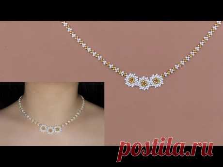 Beaded White Flower Pendant Necklace with Gold & White Seed Beads. How to Make Beaded Necklace花形串珠项链