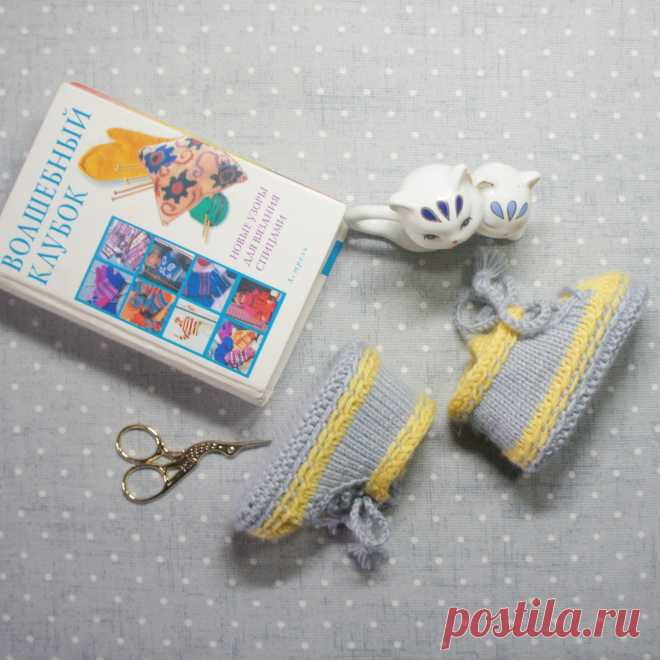 Кедики спицами. Пряжа alize baby wool.