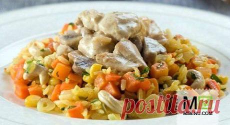Курица в сливочном соусе с рисом по–испански - кулинарный рецепт. Миллион Меню
