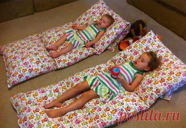 ТО, ЧТО ОНА СДЕЛАЛА ИЗ 4-Х НАВОЛОЧЕК, ПРИГОДИТСЯ КАЖДОМУ. ОРИГИНАЛЬНАЯ ВЕЩЬ СВОИМИ РУКАМИ!