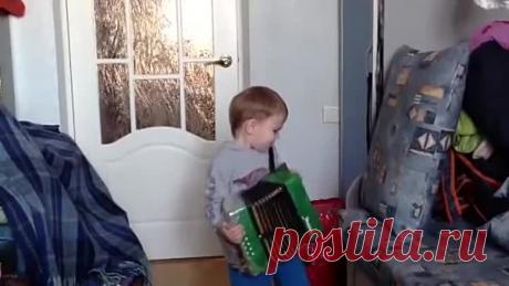 Живет живет в этом Галина от Арсения Доможирова