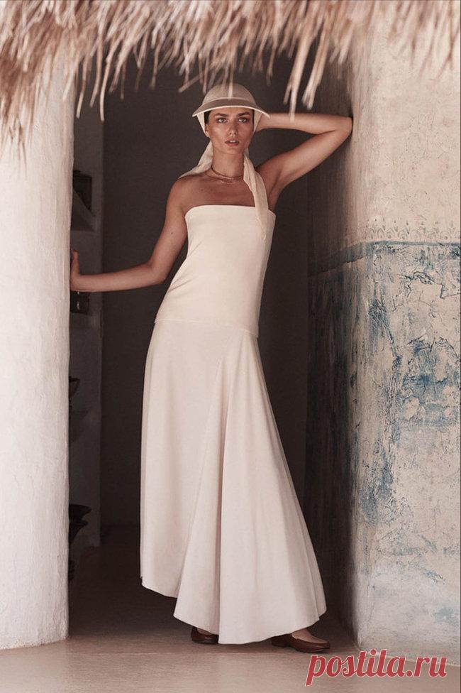 Андреа Диакону украсила страницы «Wall Street Journal» в феврале 2014