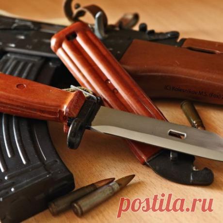 Штык-нож к автомату АКМ и АК 74