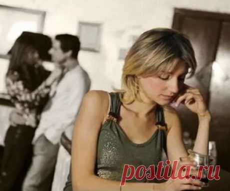 Заговор от любовницы: избавиться навсегда, чтобы муж забыл, возненавидел ЗАГОВОР ОТ СОПЕРНИЦЫ КОТОРЫЙ ДЕЙСТВУЕТ СРАЗУ Лучший заговор чтобы соперница отстала и проиграла читать можно самостоятельно на расстоянии от конкурентки в любовных делах. Заговор на соперницу начнет действовать сразу по завершению простого обряда в домашних условиях