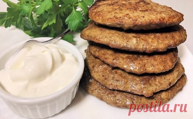 Печеночники: супер вкусные печеночные оладьи для всех Сегодня у меня простой рецепт аппетитного перекуса или дополнения к любому гарниру: супер вкусные печеночные оладьи! Блюдо не только сочное, нежное, вкусное – но еще и невероятно полезное! Удачное