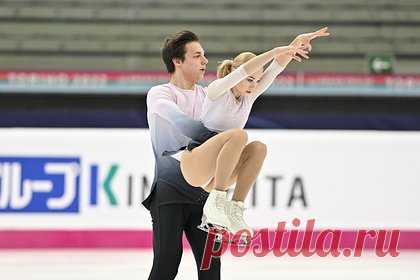 Украинские фигуристы согласились поговорить на русском на чемпионате Европы. Украинские фигуристы Виолетта Серова и Иван Хобта согласились дать интервью на русском языке на чемпионате Европы, который проходит в финском Эспоо. Журналистка спросила у спортсменов, на каком языке они готовы поговорить. «Можете говорить на английском, украинском, русском языке — как удобно», — заявил Хобта.