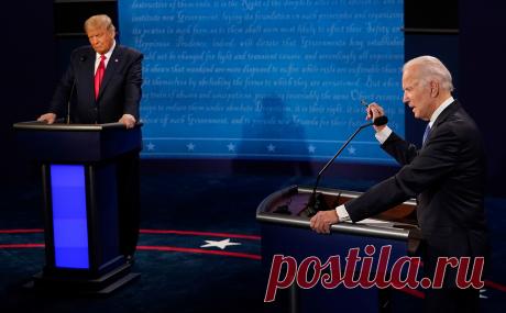 Байден обвинил Трампа в попытке помешать мирной передаче власти в США. Президент США Джо Байден обвинил бывшего главу государства Дональда Трампа в попытке воспрепятствовать мирной передаче власти в стране по итогам выборов 2020 года, что привело к беспорядкам в Вашингтоне и штурму Капитолия.