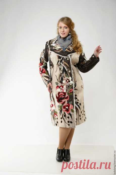 Пальто большого размера Сударыня – купить в интернет-магазине на Ярмарке Мастеров с доставкой Пальто большого размера Сударыня – купить или заказать в интернет-магазине на Ярмарке Мастеров | Демисезонное авторское пальто большого размера. …