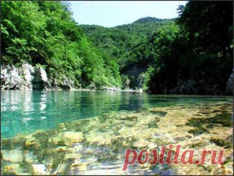 (3) Montenegro Tourist Guide