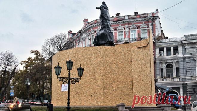 В подполье заявили о прибытии в порт Одессы около 60 наемников. В порт Одессы прибыли около 60 иностранных наемников, говорящих на французском языке. Об этом сообщает РИА Новости со ссылкой на пророссийское подполье. "Местные жители зафиксировали факт прибытия в Одесский морской порт трех катеров ...