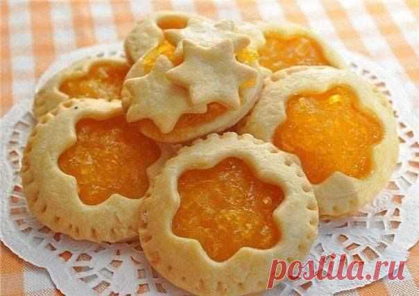 Песочное печенье с вареньем