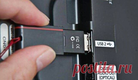 Что можно подключить через USB-порт телевизора, как это делается? | ТЕХСПЕЦ | Пульс Mail.ru Смарт-телевизор представляет собой мини-компьютер, к которому вполне можно подключить клавиатуру и мышь. Большинство телевизоров обслуживается на...