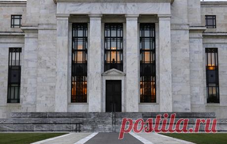 ФРС: экономика США не нуждается в высоком уровне поддержки денежно-кредитными мерами. Ведомство постепенно сворачивает скупку активов, ожидается, что вскоре будет целесообразно повысить ставку, отметил председатель Федеральной резервной системы Джером Пауэлл