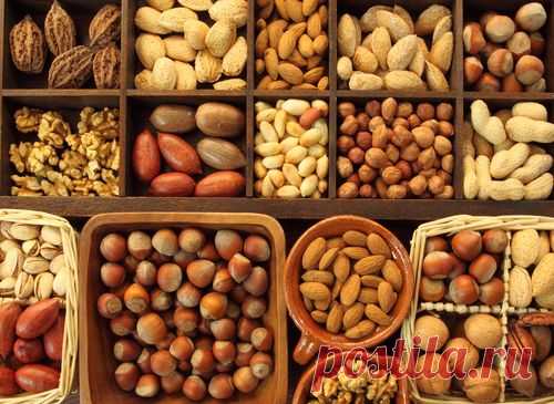 Чем полезны орехи? Сохраните, чтобы не забыть!