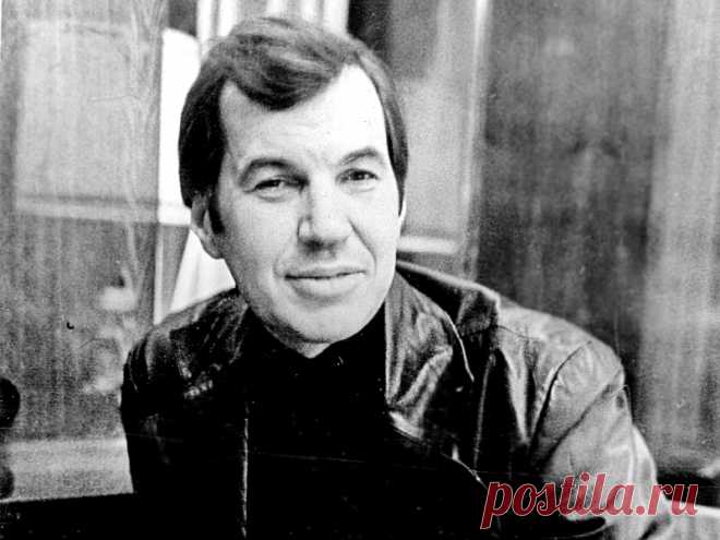 Дочь Георгия Буркова: Мама еле сдержалась, чтобы не растерзать Шукшину Дочь актера Георгия Буркова Мария собирает деньги, чтобы выпустить новую книгу, где будут переизданы дневники Буркова