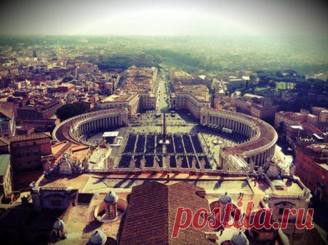 Ватикан. Площа / Удивительное искусство