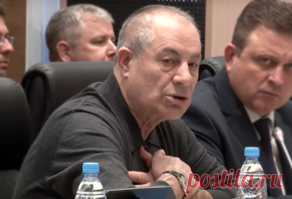 👨‍⚕"Алкаши и тунеядцы" - резкое высказывание депутата о малоимущих пенсионерах | Доктор Малышев | Яндекс Дзен