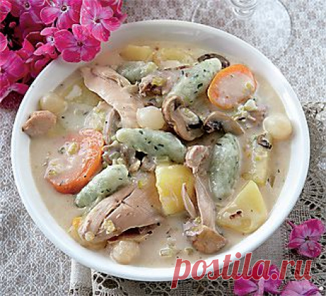 Тушеная курица с галушками, второе блюдо. Пошаговый рецепт с фото на Gastronom.ru    Из украинской кухни.