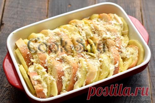 Шарлотка с яблоками из батона - рецепт с фото