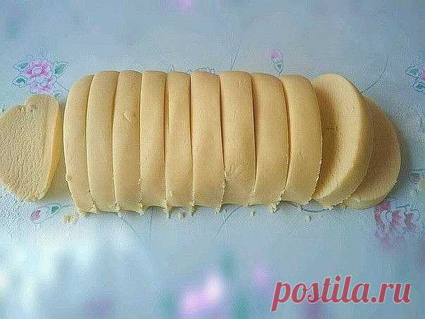 Мучное печенье

Это просто БОМБА!

Я ела много разного печенья, и тающего, и рассыпчатого... Но ЭТО 