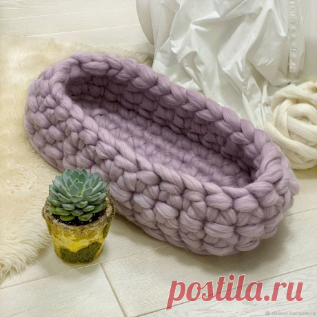 Купить плед из ализе пуффи ручной работы у мастера без наценок | DIY Рукоделие - Вязание