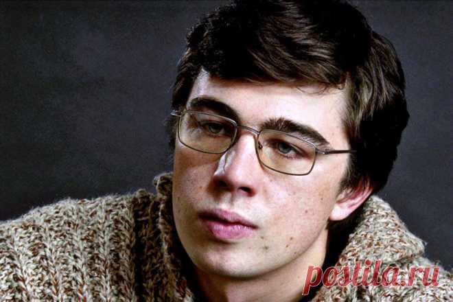 Сергей Бодров мл., 27 декабря, 1971
 • 20 сентября 2002