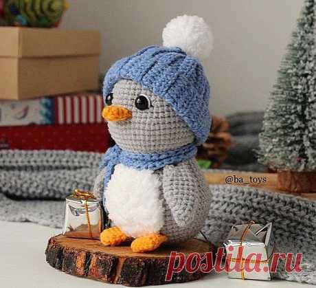 PDF Пингвин крючком. FREE crochet pattern; Аmigurumi toy patterns. Амигуруми схемы и описания на русском. Вязаные игрушки и поделки своими руками #amimore - маленький пингвин, пингвинята, пингвинчик, пингвинёнок.