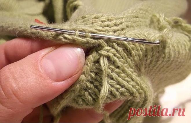 How beautiful it is to sew a sleeve into a knit knit product