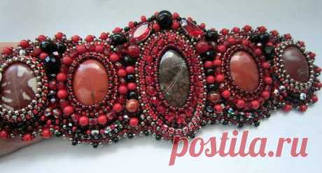 КОЛЬЕ. С ЧЕМ ЕГО НОСИТЬ?