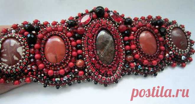 КОЛЬЕ. С ЧЕМ ЕГО НОСИТЬ?