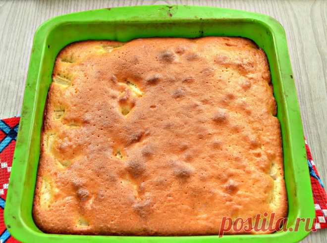 Заливная лимонная шарлотка с яблоками - рецепт с фото пошагово