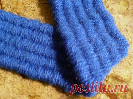 Dollar Store Crafts » Blog Archive » Make a Drinking Straw Weaving Loom