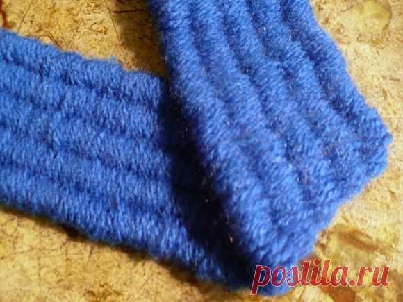 Dollar Store Crafts » Blog Archive » Make a Drinking Straw Weaving Loom