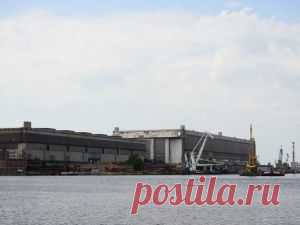 В День ВМФ "Севмаш" заложит только две атомные подводные лодки