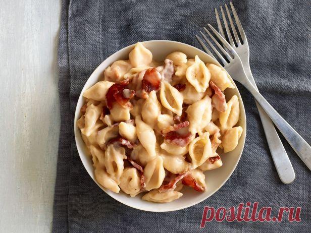 Потрясающе вкусные макароны с сыром и беконом, рецепт с фото