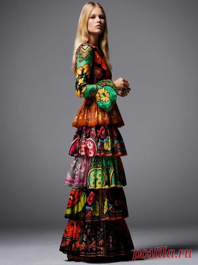 Анна Юэрс (Anna Ewers) в фотосессии Даниеля Джексона (Daniel Jackson) для журнала Vogue UK (февраль 2015)