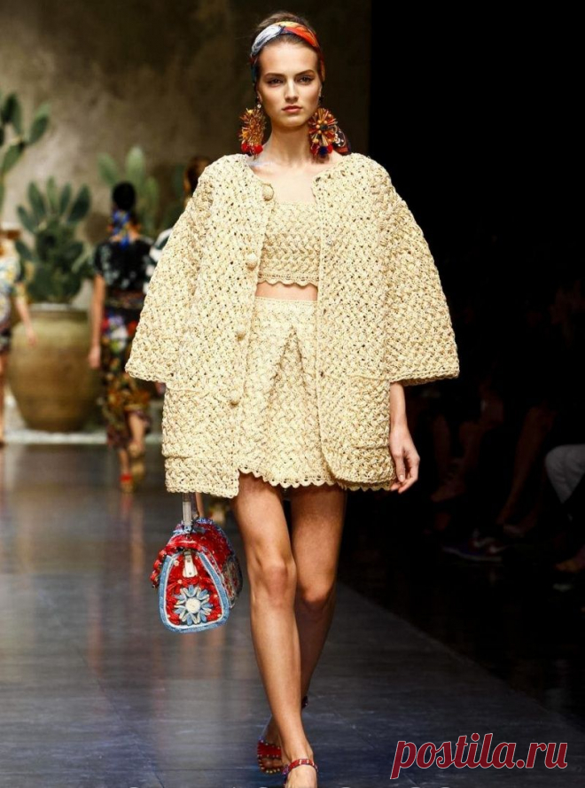 Пальто D&G. Видео мастер-класс дает Вика Казакова